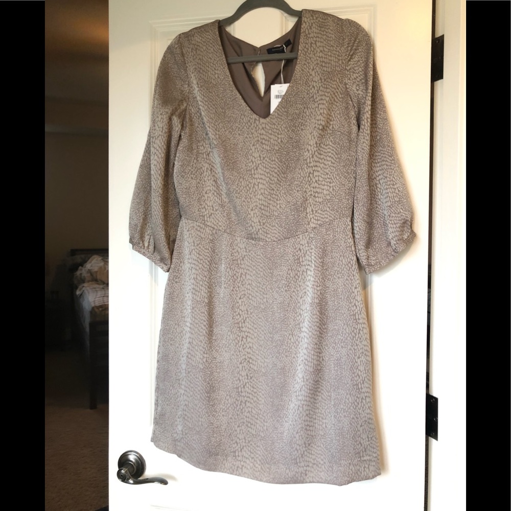 NWT Banana Republic Tan Print Dress Size 10